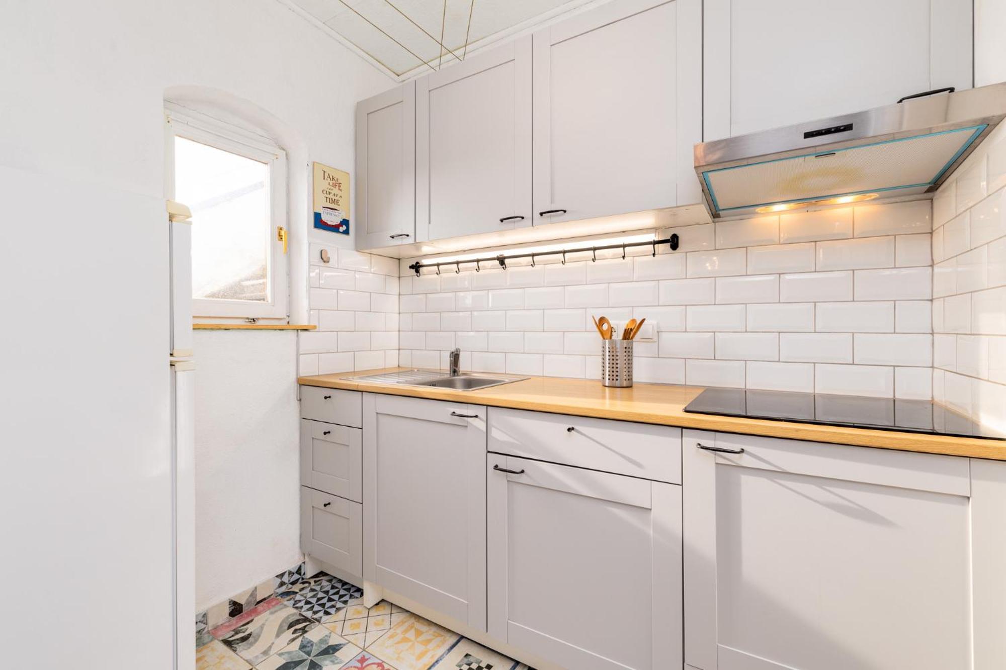 Apartment Iskra By El-Pi Tours Нивице Экстерьер фото